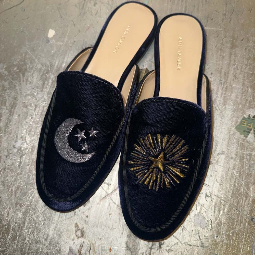 Ann Taylor Navy Velvet Celestial Moon and Star Mules Size 6.5